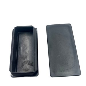 Accessoires Xin : Bouchon de tube rectangulaire, capuchon de protection carré en plastique pour pieds de meubles, accessoire de quincaillerie - Product Image 2