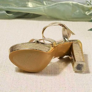 Golden Patent Leather Platform Heeled <b>Sandals</b> With Chunky Heel Open Toe And Back Strap Buckle Closure All Seasons Fashion Trend - Product Image 4