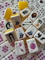 Tuiles de Mahjong créatives de style américain en acrylique, à motifs de dessins animés, finition patinée à la main, en boîte, fabriquées au Jiangsu, jeu de société de fête, jouet double couche