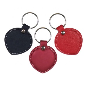 Luxury Bulk Wholesale <b>Personalized</b> Heart Shaped Red Blue Silver Men Womens Leather <b>Keychain</b> Maker - Product Image 3