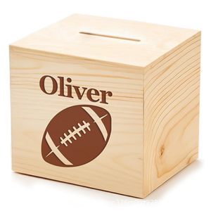 Hucha Cuadrada de Madera, Color Natural, Diseño de Fútbol Grabado, Nombre Personalizado Oliver, Caja de Ahorros para Niños de 5 a 7 Años - Product Image 1