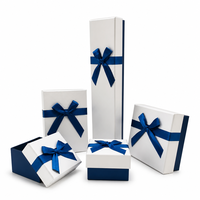 Coffret d'emballage de bijoux personnalisé blanc et bleu avec nœud en ruban, boîte rigide en carton pour bague, boucles d'oreilles, collier, bracelet