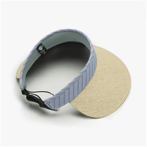 Casquette de soleil noire ajustée à design extensible, avec détails personnalisés, élégante, à grandes visières, style Tidal Current Running, pour femmes - Product Image 3