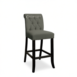 Sedia da Pranzo in Ciniglia Stile Rustico con Gambe in Legno e Rivestimento in Tessuto Grigio - Product Image 1