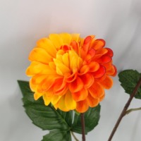 Las flores artificiales de peonía, que parecen reales, son naranjas y adecuadas para mesas de boda y decoraciones de salas de estar.