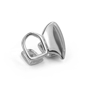 S925 plata esterlina Hip Hop doble colmillo dientes Grillz para dientes chapado en oro dos dientes izquierdo hueco <span class=keywords><strong>vampiro</strong></span> dientes parrillas joyería - Product Image 1