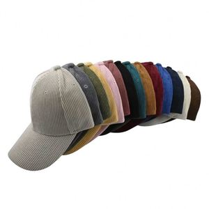 Casquette de baseball élégante en velours côtelé à 6 panneaux avec boucle argentée en cuivre, réglable, unisexe, personnalisable, pour les loisirs, le sport et les activités de plein air - Product Image 6