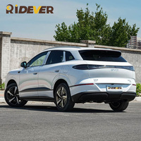 BYD Sealion 06 DM-i 132KM Pilot, среднеразмерный гибридный кроссовер (PHEV) на шасси DiSus-C, с системой God's Eye, батареей LFP Blade и 15,6-дюймовым поворотным сенсорным экраном.