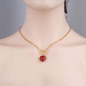 Collar con Colgante de Ágata en Forma de Corazón, Chapado en Oro y Plata, de Acero Inoxidable, Personalizable OEM/OEM, Unisex, de Piedra Natural, en Tendencia, Entrega Inmediata - Product Image 2