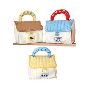 Bolsa de Almacenamiento de Cosméticos Portátil de Moda, de Nailon Acolchado con Cierre de Cremallera en Color Caramelo, de 20-35L, con Asa Suave - Product Image 3