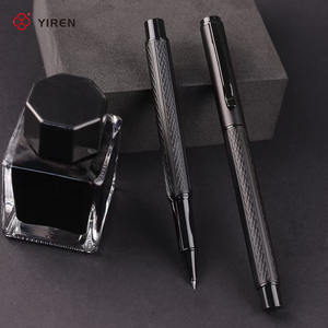 Yiren लक्जरी नई काले क्लासिक मैट काले उपहार पेन कस्टम लोगो कार्यालय व्यवसाय प्रचार धातु फव्वारा पेन - Product Image 2