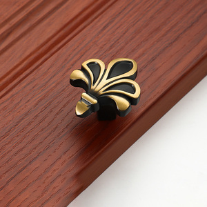 Tiradores de armario de latón con cajón francés Vintage, tiradores de armario, tiradores de <span class=keywords><strong>cocina</strong></span> antiguos, perilla, diseño de Hardware para Villas, apartamentos, Hotel - Product Image 3