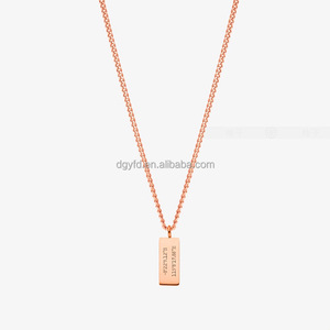 สร้อยคอสำหรับผู้หญิงสลัก<span class=keywords><strong>ชื่อ</strong></span>ด้วยเลเซอร์สีโรสโกลด์พร้อมจี้เครื่องประดับสำหรับ<span class=keywords><strong>ผู้ชาย</strong></span> - Product Image 4