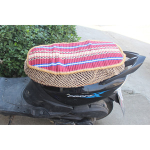 Tapis de sol de voiture en coton rayé ovale antidérapant pour scooter Dayang - Product Image 3