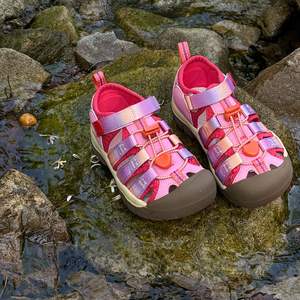 Sandales d'été pour enfants, nouveau style, fermeture Velcro, color block, 2025, chaussures d'extérieur à bout fermé pour garçons et filles, protection des orteils - Product Image 5