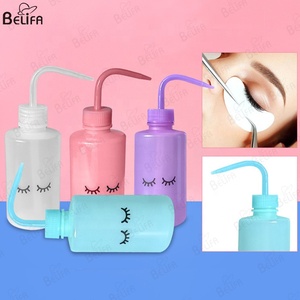 Bouteille de lavage pour le nettoyage des cils bouteilles rechargeables avec une bouteille de rinçage à l'eau de goutte oculaire personnalisée et souriante - Product Image 3