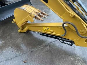 Excavatrice Caterpillar 305.5E 308 d'occasion, petite taille, 5 tonnes, pièces d'origine, bon état, prête à travailler, faible nombre d'heures, à vendre - Product Image 5