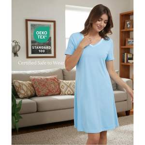 Chemise de nuit personnalisée pour femme en viscose de bambou, manches courtes, robe de nuit soyeuse et légère, col en V, idéale pour les personnes ayant chaud la nuit - Product Image 1