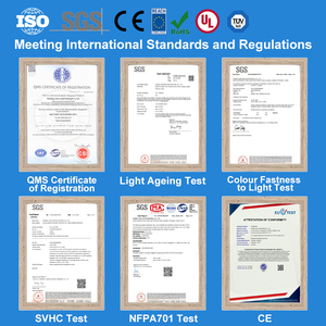 Lona De PVC Roja Para Fabricar Cortina Latéral Para <span class=keywords><strong>Camion</strong></span> - Product Image 3