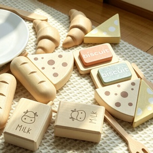 Ensemble de jeu de simulation de petit-<span class=keywords><strong>d</strong></span>éjeuner <span class=keywords><strong>en</strong></span> <span class=keywords><strong>bois</strong></span> naturel, pain et fromage <span class=keywords><strong>en</strong></span> <span class=keywords><strong>bois</strong></span>, <span class=keywords><strong>jouet</strong></span> de <span class=keywords><strong>cuisine</strong></span> pour enfants, jeu de rôle - Product Image 5