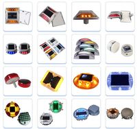 Borne de signalisation routière LED solaire en aluminium, clignotante, IP65, type œil de chat, pour autoroute, allée, parking