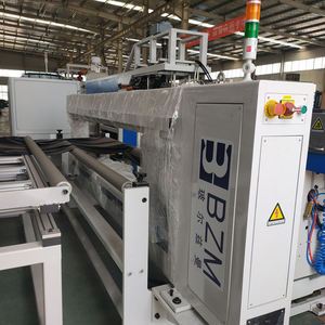 Machine d'extrusion de revêtement TPU, machine à membrane d'étanchéité en film TPU thermofusible - Product Image 1