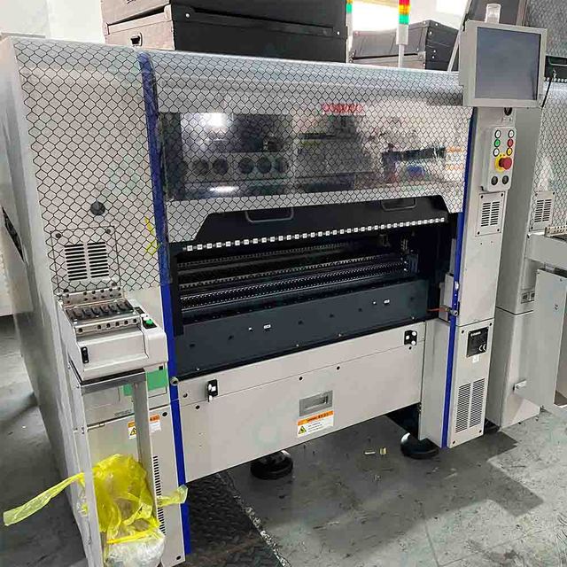 High-efficiency Modular YAMAHA YSM20R-2 PLC SMT Pick and Place Machine 380V/220V Japan Origin 1.8KW Power PCB Assembly Equipment