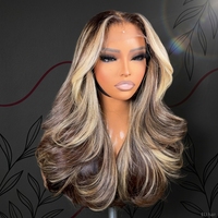 Perruque 13x6 en dentelle HD transparente, cheveux humains bruts, couleur ombrée blonde avec mèches, densité 200, cheveux longs, ligne de cheveux naturelle, ondulation naturelle