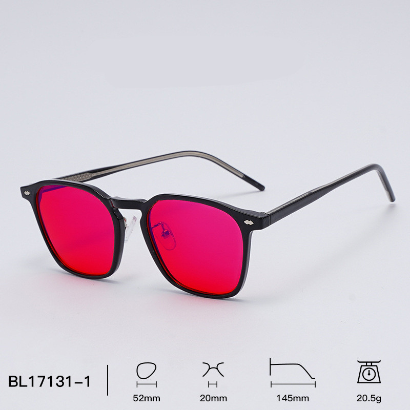 Black red lens
