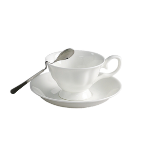 <span class=keywords><strong>Tazas</strong></span> <span class=keywords><strong>de</strong></span> Té Blancas Lisas con Logotipo Personalizado <span class=keywords><strong>de</strong></span> Fábrica BENELUCK, Elegantes <span class=keywords><strong>Tazas</strong></span> <span class=keywords><strong>de</strong></span> Té <span class=keywords><strong>Inglesas</strong></span> <span class=keywords><strong>Antiguas</strong></span> <span class=keywords><strong>de</strong></span> <span class=keywords><strong>Porcelana</strong></span> Fina, Juego <span class=keywords><strong>de</strong></span> <span class=keywords><strong>Tazas</strong></span> y Platos Aptos para Alimentos - Product Image 1