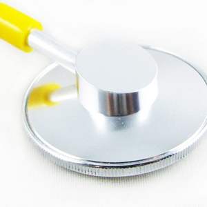 Estetoscopio KT-100A de un Solo Cabezal para Adultos, Cabezal Plateado y Gancho para la Oreja, Fuente de Alimentación Manual, Material Plástico y Metálico para Exportación - Product Image 2