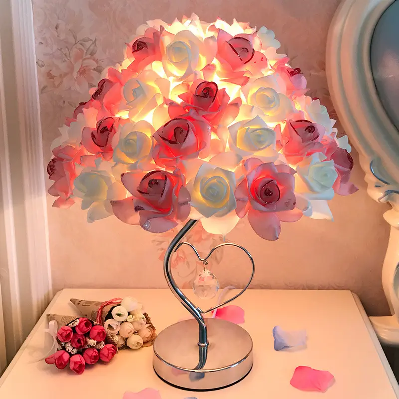 Vendita calda europea decorazione per festa di nozze lampada da tavolo rosa fiore LED luce notturna da comodino