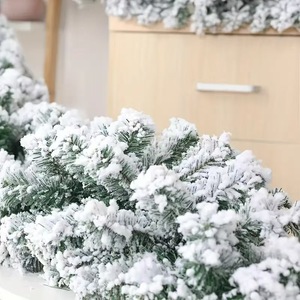 Guirnalda Navideña con Nieve Artificial para Decoración Navideña en Interiores y Exteriores - Product Image 1