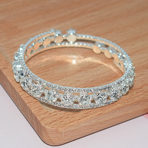 Luxury Shiny <b>Crystal</b> Rhinestone Adjustable <b>Bracelet</b> Fashion Hollow Opening <b>Bracelet</b> Full <b>Bracelet</b> for Women and Girls - Product Image 2