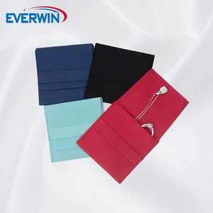 Bolsas de Almacenamiento de Joyería de Microfibra Modernas con Logotipo Personalizado EVERWIN, Bolsas Tipo Sobre con Diseño Floral, Bolsa para Anillos Tallada a Mano - Product Image 3