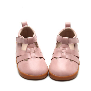 Sandales pour bébé en cuir souple de style nouveau, chaussures d'été pour tout-petits, petites chaussures pour filles et garçons, sandales pour nouveau-nés, antidérapantes, premiers pas - Product Image 4