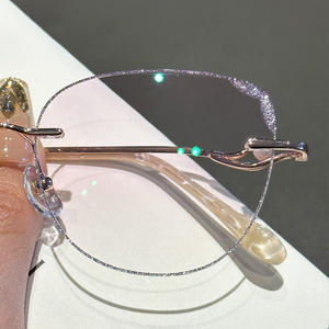 0630-B <span class=keywords><strong>Monture</strong></span> de lunettes anti-lumière bleue avec <span class=keywords><strong>lunette</strong></span> incrustée de diamants <span class=keywords><strong>Monture</strong></span> de lunettes sans <span class=keywords><strong>monture</strong></span> en métal pour femmes et hommes - Product Image 3