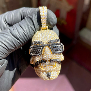 Colgante de Oro Amarillo de 10 Quilates con Corte Brillante Redondo, Estilo Hip Hop para Hombre, con Diamantes, Ideal para Fiestas - Product Image 1