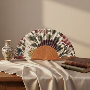 Abanico Plegable de Bambú Pintado a Mano, Estilo Español, con Logotipo Personalizado de Alta Calidad, Abanico Portátil para Regalos Empresariales - Product Image 2