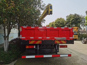 รถบรรทุกตงเฟิงดีเซลใหม่ เกียร์ธรรมดา ยูโร 5 ขนาด 8 ตัน ติดตั้งเครนพร้อมบูมยืดไสลด์ได้ - Product Image 4