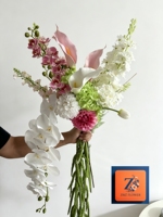 Arrangement floral artificiel de luxe réaliste fait main en soie rose et blanche pour centre de table de mariage, allée et entrée