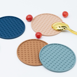 HongYun Custom Logo Thickened Cup Pad Mat Round Non-slip Non-stick <b>Drinks</b> Silicone <b>Coasters</b> with Holder <b>for</b> Hot or Cold <b>Drinks</b> - Product Image 5