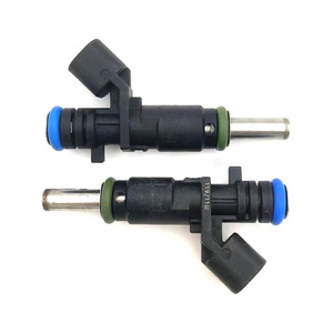 Injecteur de carburant 55562599 pour Chevrolet Cruze Trax Opel Mokka Vauxhall Moteur essence Pièce auto - Product Image 2
