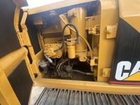 Excavatrice sur chenilles multi-usages Cat 312B – Machines de construction