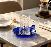 Ensemble de tasses à café classiques en verre borosilicate texturé, forme sablier, avec poignée boule bleue, 120 ml, et soucoupe à thé