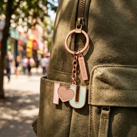 Porte-clés en alliage de zinc émaillé avec l'abréviation simple 'I for YOU' - Cadeau pour la Saint-Valentin