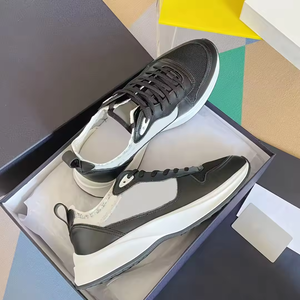 Chaussures de sport de luxe de créateur, tendance 2025, chaussures de marche et décontractées pour hommes et femmes, chaussures de sport de course à pied - Product Image 5