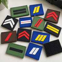 Badge en PVC 3D personnalisé avec logo, écologique, en caoutchouc souple, avec fermeture auto-agrippante pour uniformes, faible MOQ 50 pièces