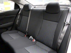 KIA Forte 1.6L Automatica Edizione Style 2019 Berlina Economica Euro VI con Tetto Apribile, Ispezionata, Guida a Sinistra - Product Image 5