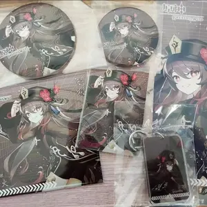 6 pièces jeu dessin animé Genshin Impact cadeau ensemble <span class=keywords><strong>Hu</strong></span> <span class=keywords><strong>Tao</strong></span> Collection jouet porte-clés Laser Badge Lomo carte carte postale Laser carte manches cadeau - Product Image 4